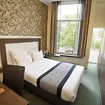 ザ バード ホテル