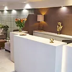 ホテル ザ バード アムステルダム