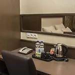 ホテル ザ バード 3*