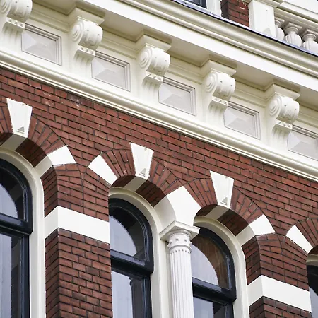 ザ バード 3* アムステルダム