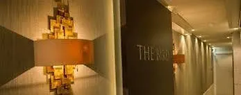 The Bird Ξενοδοχείο