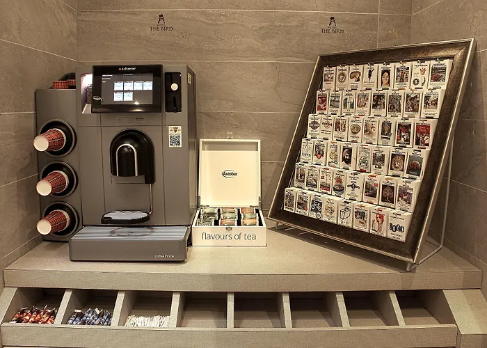 The Bird אמסטרדם