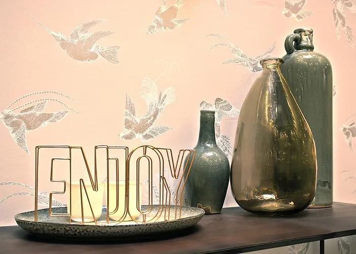 ホテル ザ バード 3*