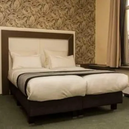 The Bird Otel 3*